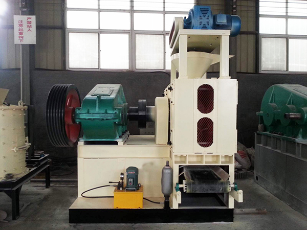 海綿鐵粉壓球機(jī)